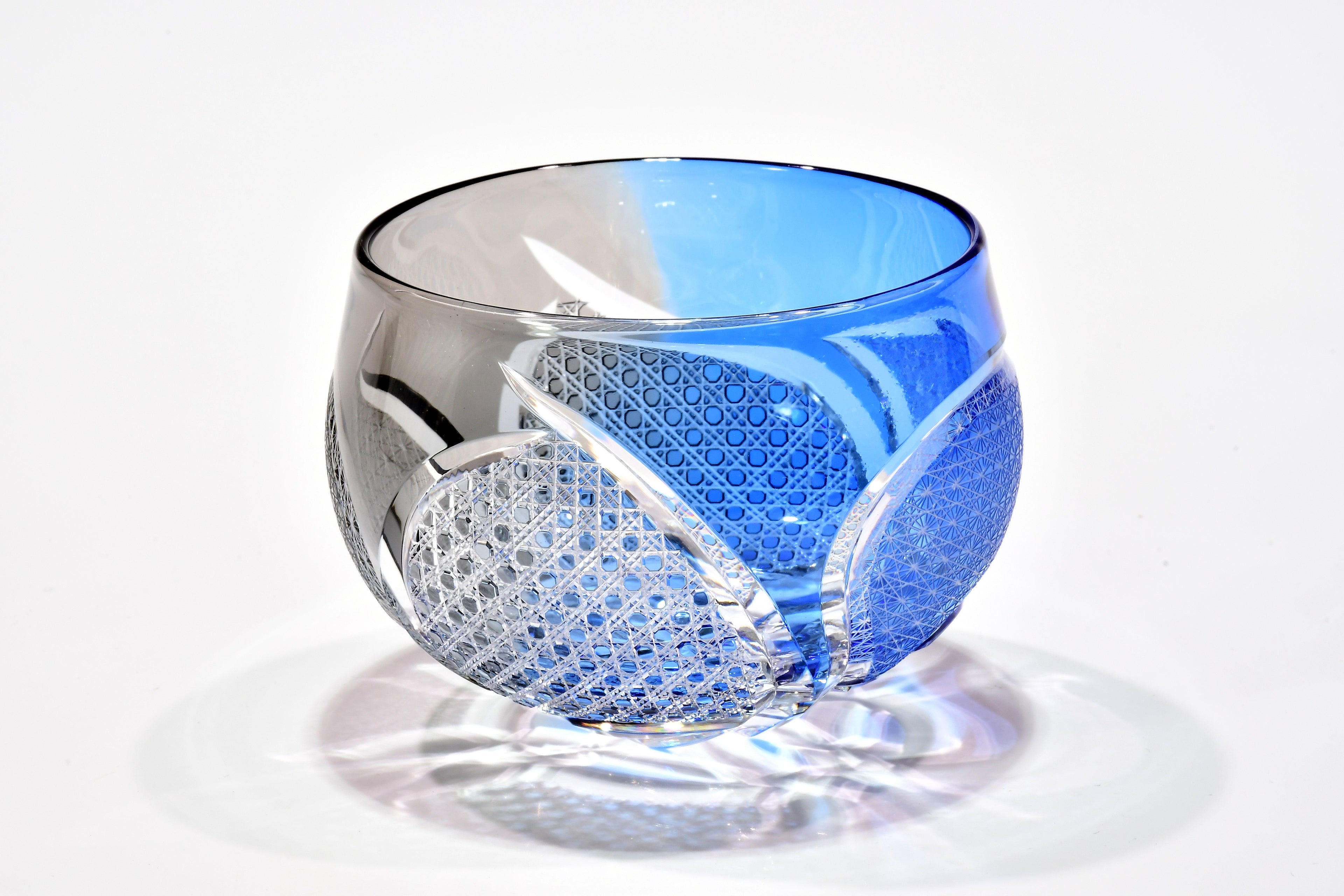 「青藍のゆらぎ」コレクショングラス（藍色・灰色）