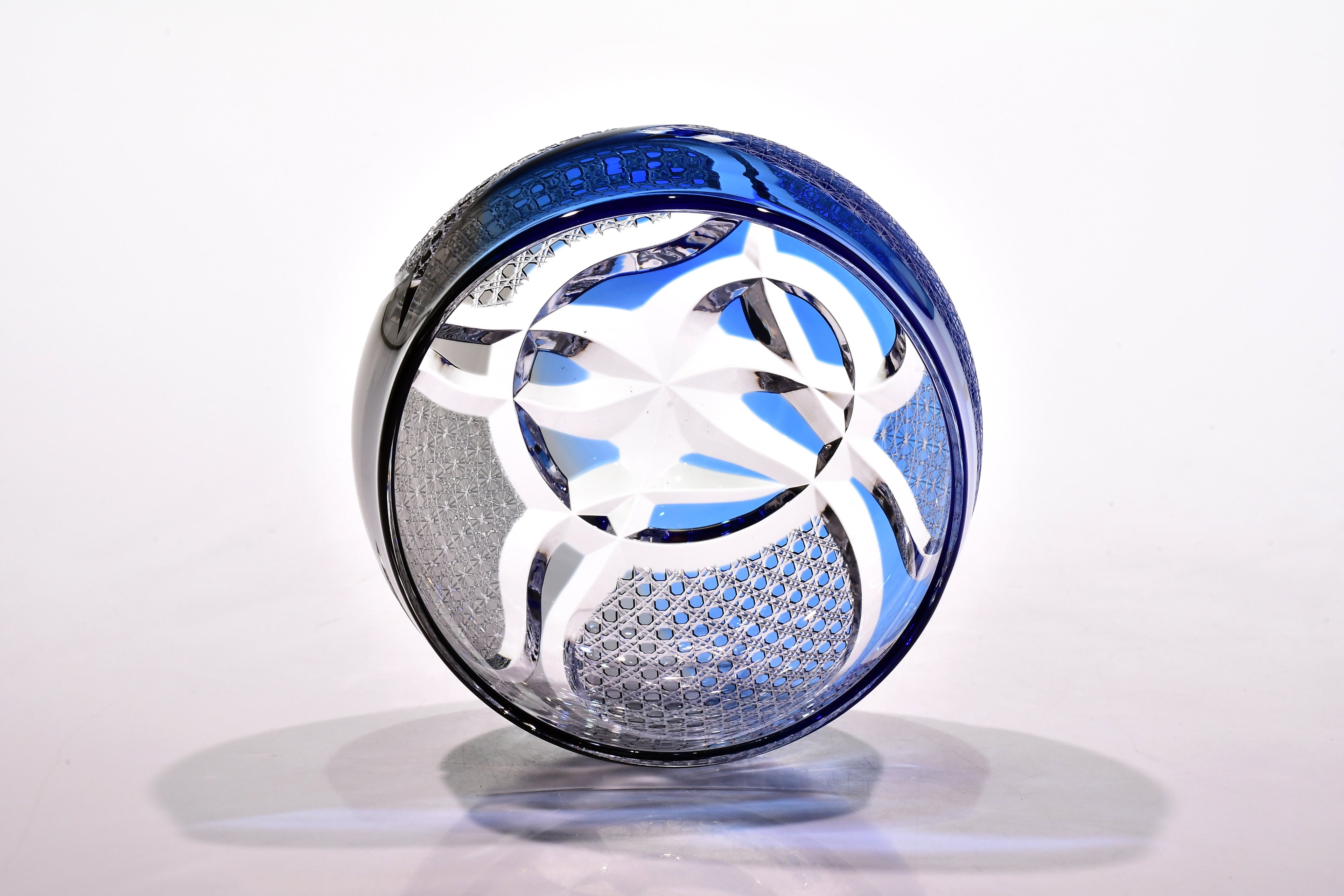 「青藍のゆらぎ」コレクショングラス（藍色・灰色）