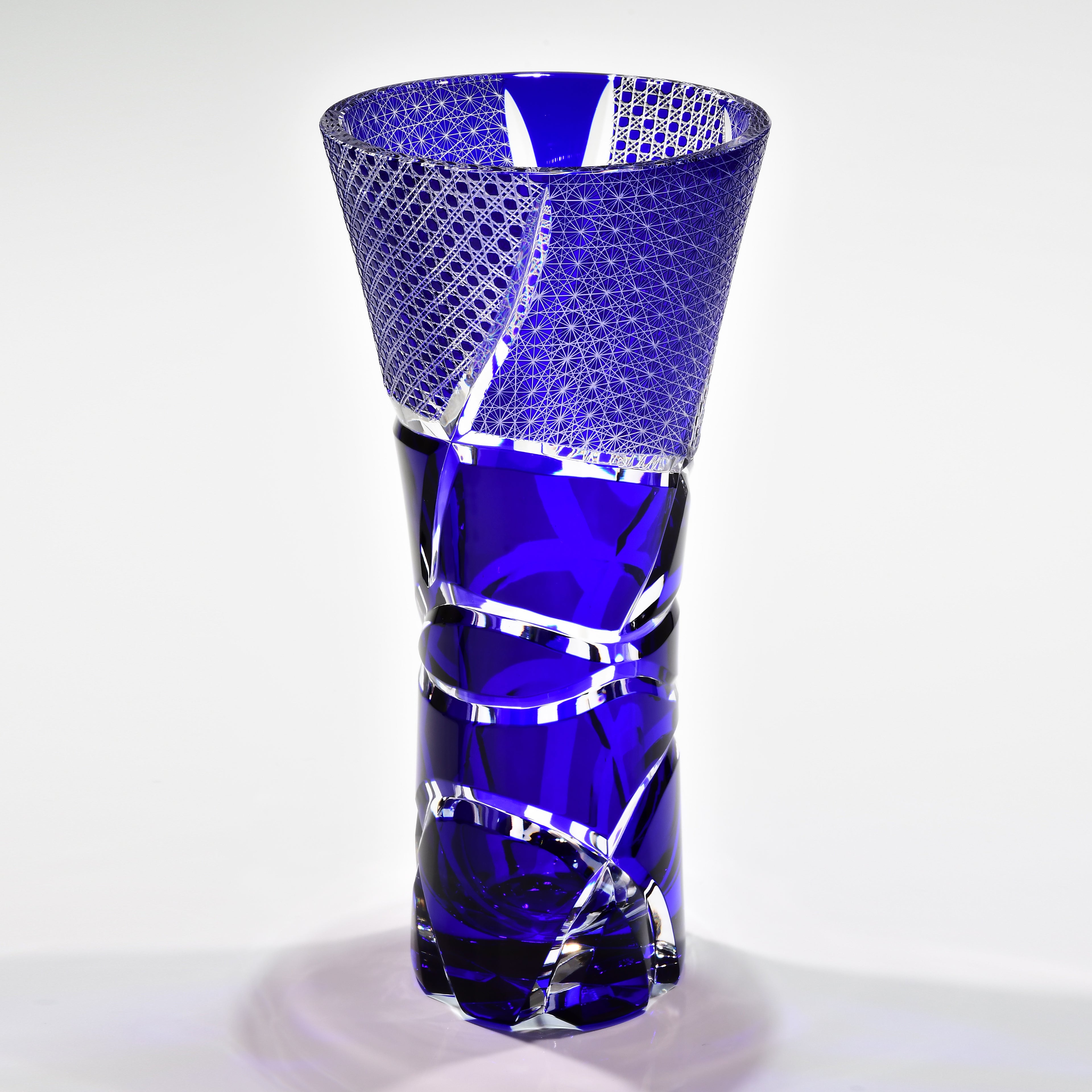 「曲想（きょくそう）」花器（瑠璃色）