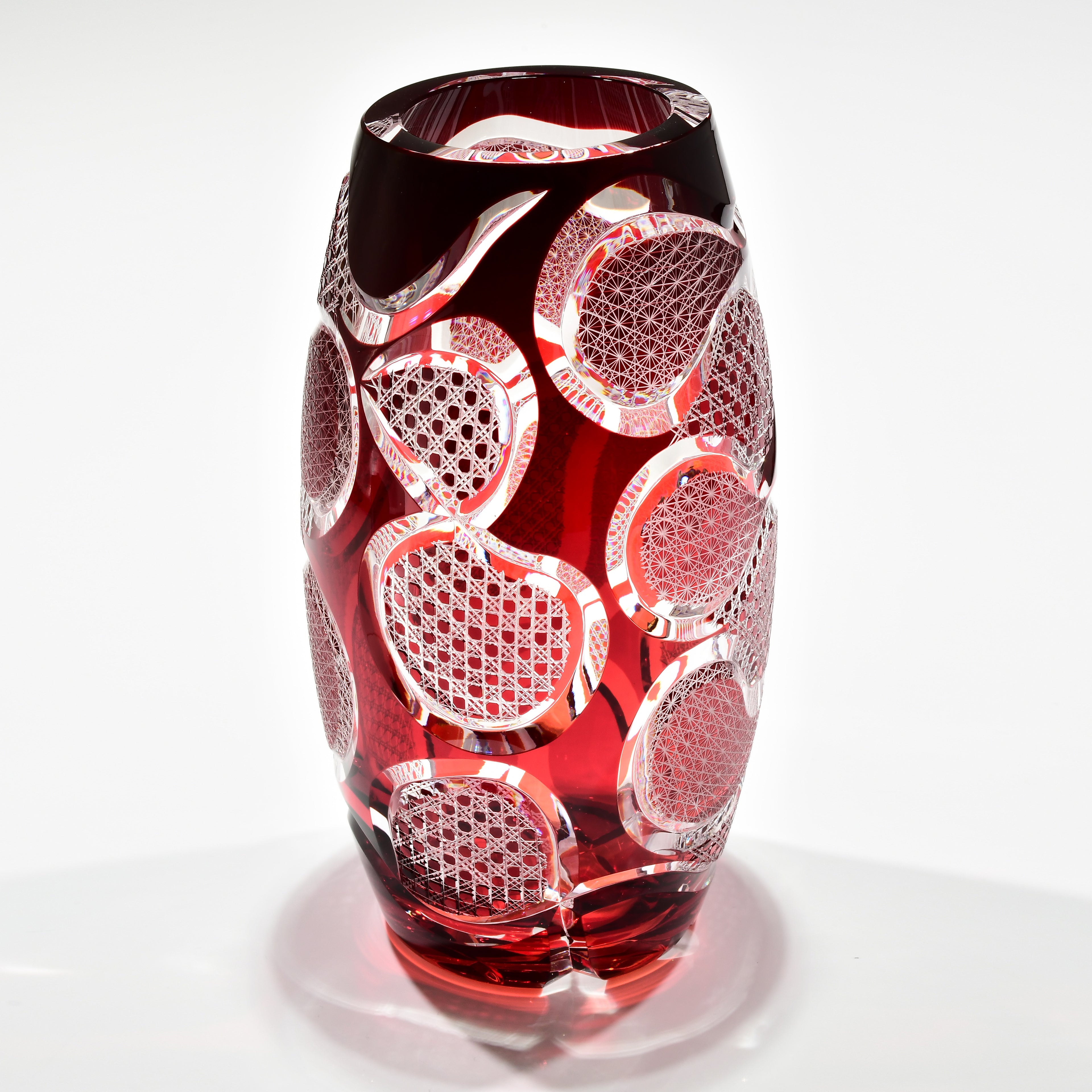 「流紋（りゅうもん）」花器（紅色）