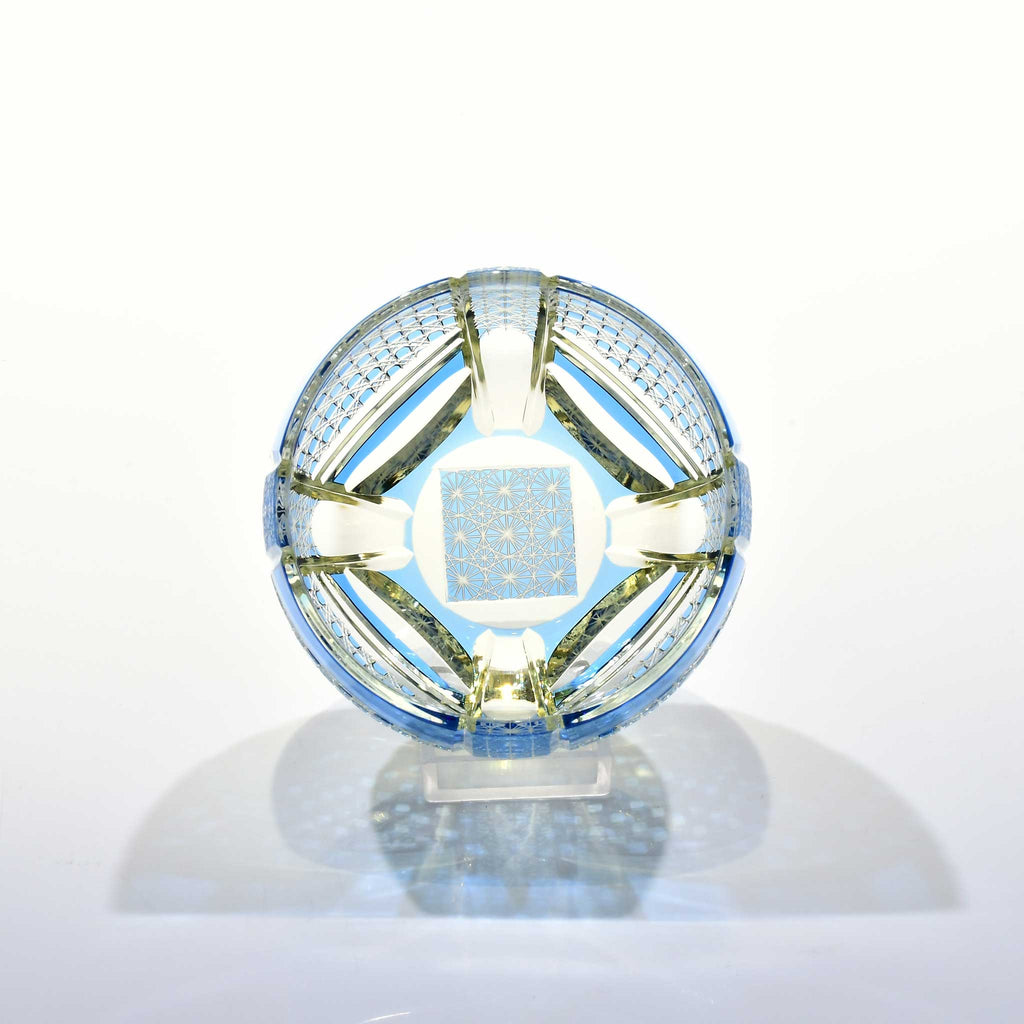 Shn-103　華組ぐい吞み(水色・琥珀色）