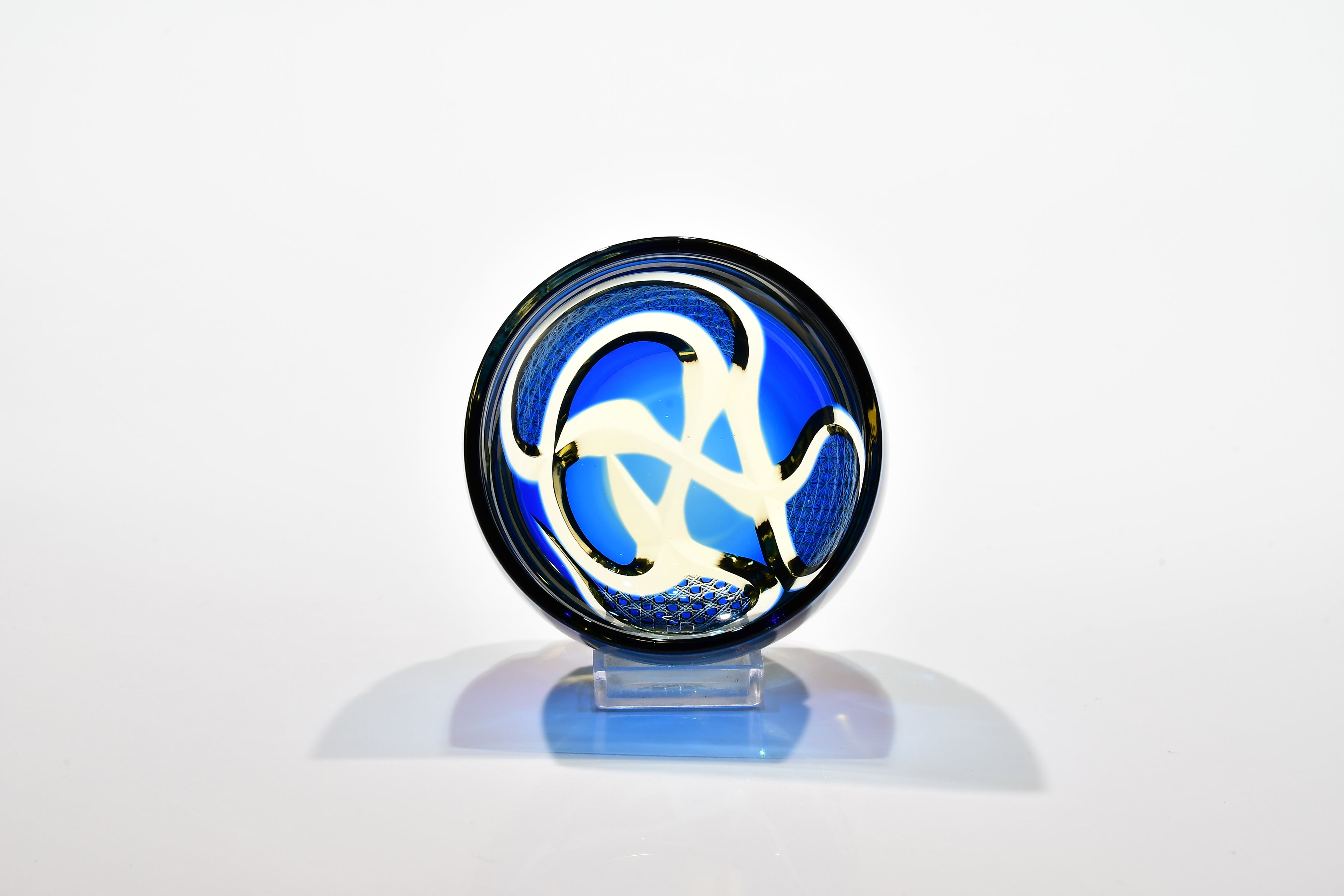 Shn-039　華組ぐい吞み（水色・琥珀色）