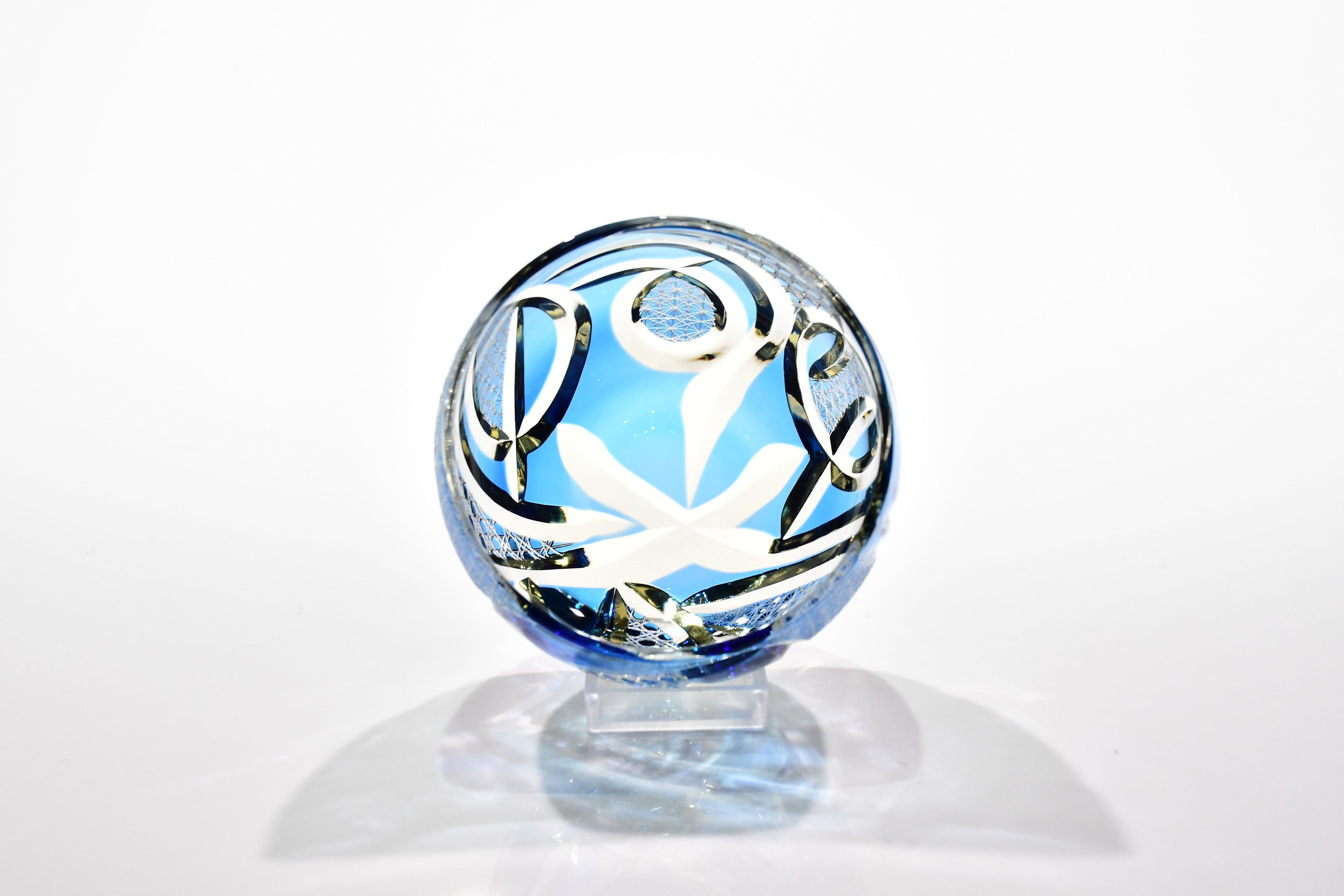 二代目×四代目コラボ作品「世代のあいだに生まれた光」ぐい吞み（水色・琥珀色）