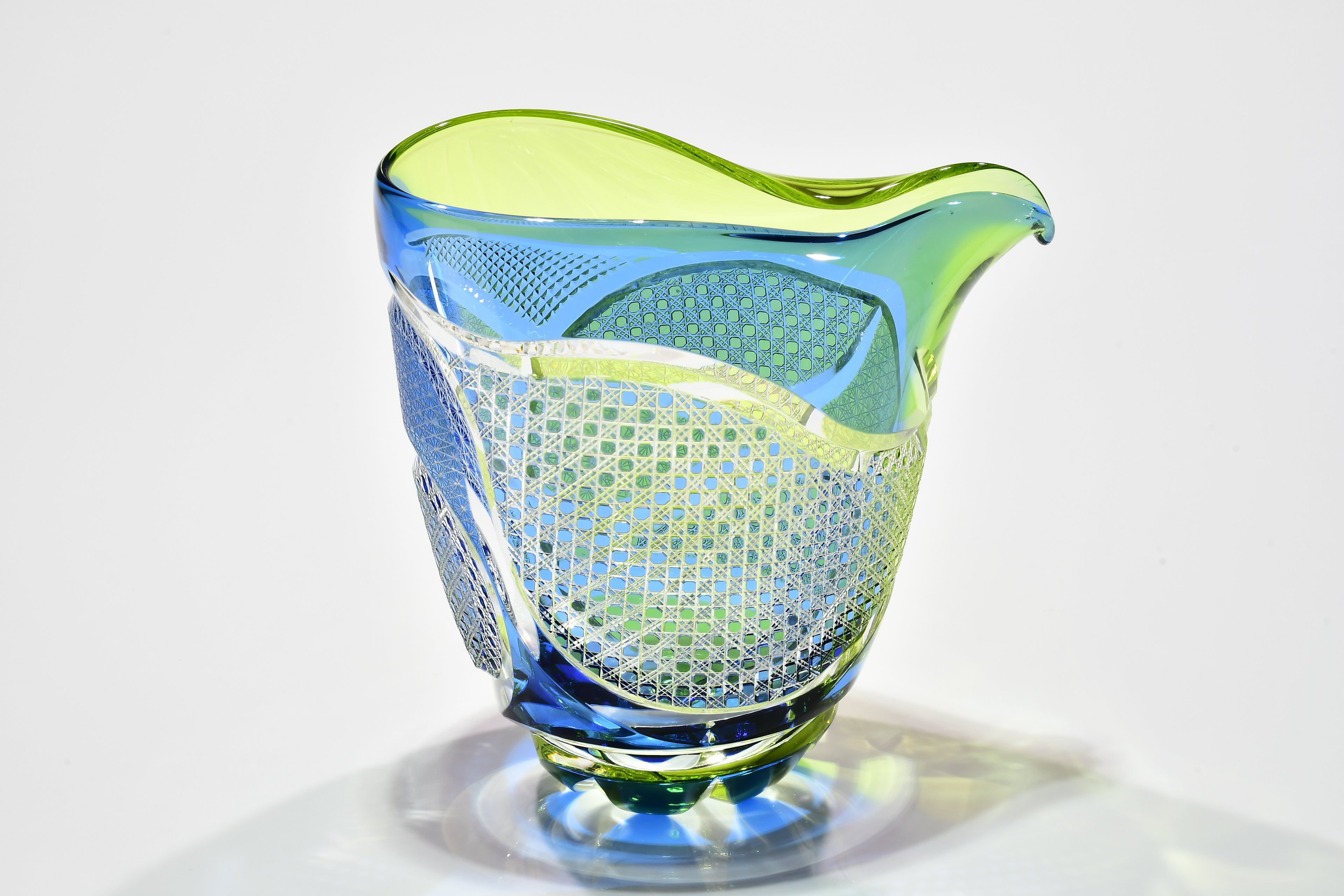 「流脈（りゅうみゃく）」片口酒器（ブルー・ライムグリーン）