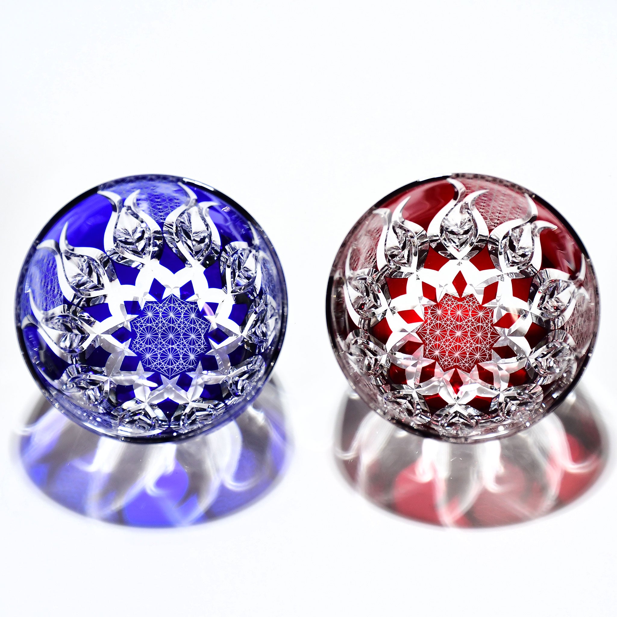 Srg-011 吉祥紋様グラスセット（紅色・瑠璃色）